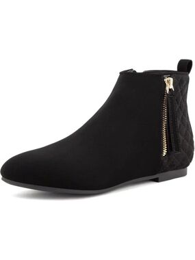 Stylish Women's Ankle Boots - Flat Low Heel, Zipper & Chelsea Design for
